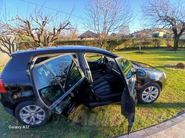 Volkswagen - Golf 5 - 1.9