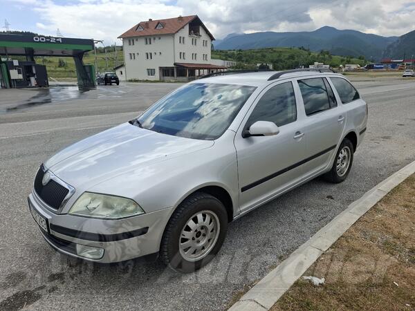 Škoda - Octavia - 19