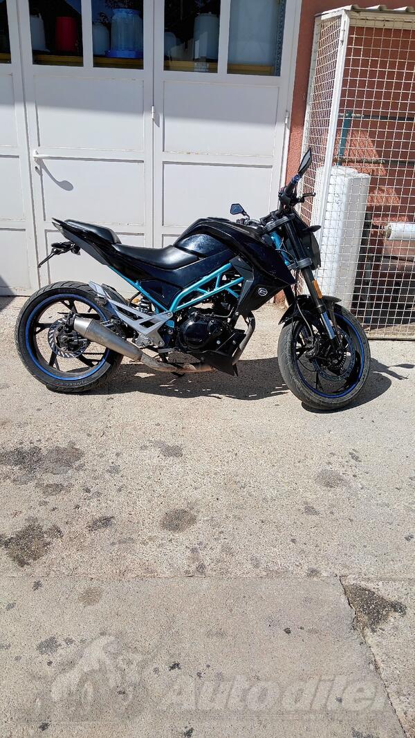 CFMoto - CF