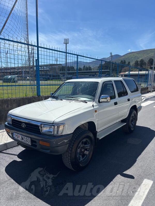 Toyota - 4Runner - 2.5