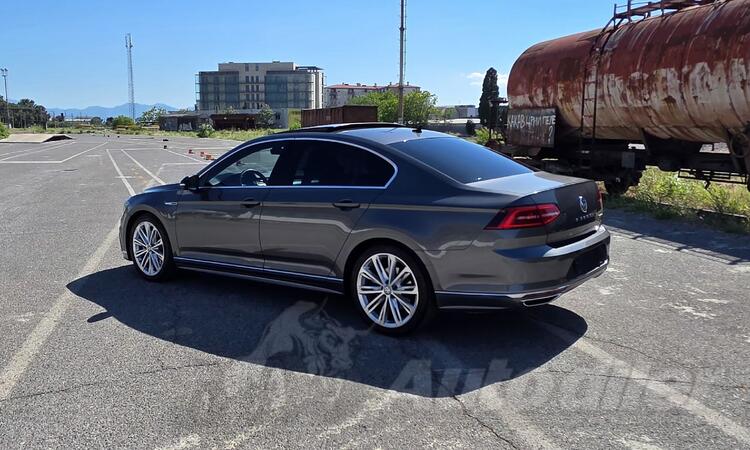 Volkswagen - Passat - 2.0 tdi