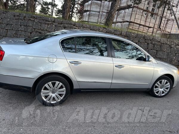 Volkswagen - Passat - 2.0 tdi