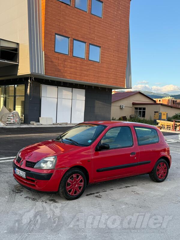 Renault - Clio - 1.2 b