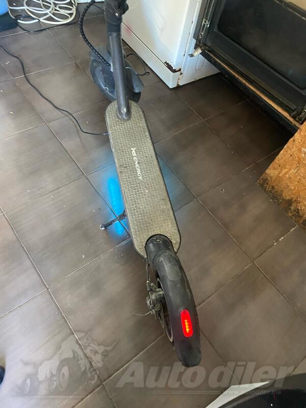 Electric Motion - trotinet ms energy