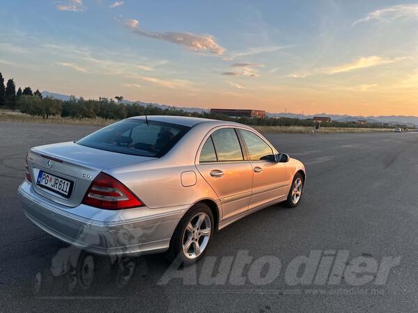 Mercedes Benz - C 200 - 2.0 CDI