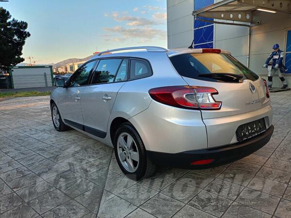 Renault - Megane - 1.5 dci