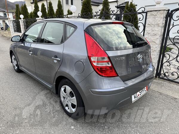 Hyundai - i30 - 1.6 crdi