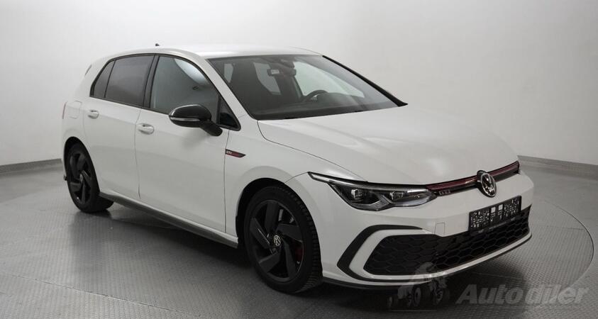 Volkswagen - Golf 8 - GTI
