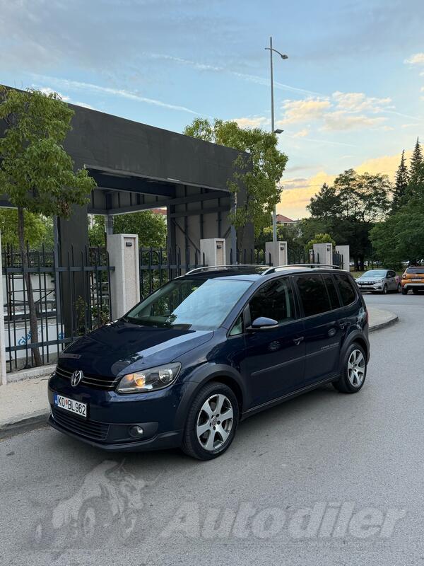Volkswagen - Touran - 2.0TDI DSG