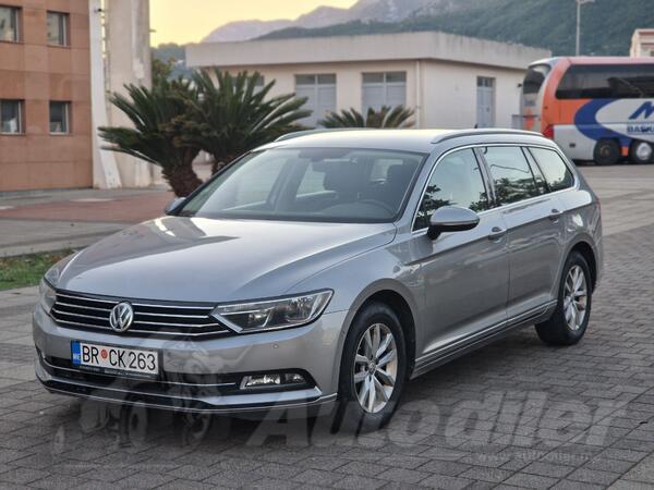Volkswagen - Passat - 1.6 88kw automatik