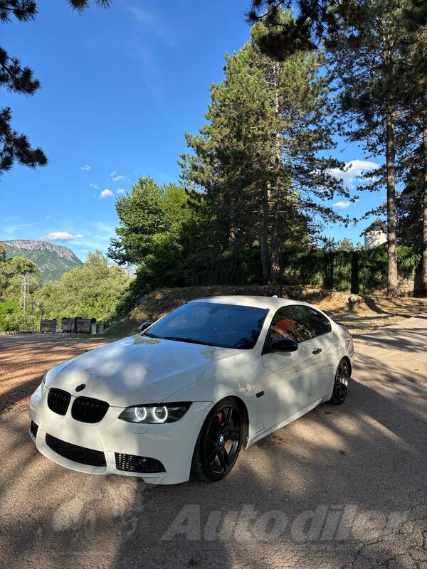 BMW - 325 - 325