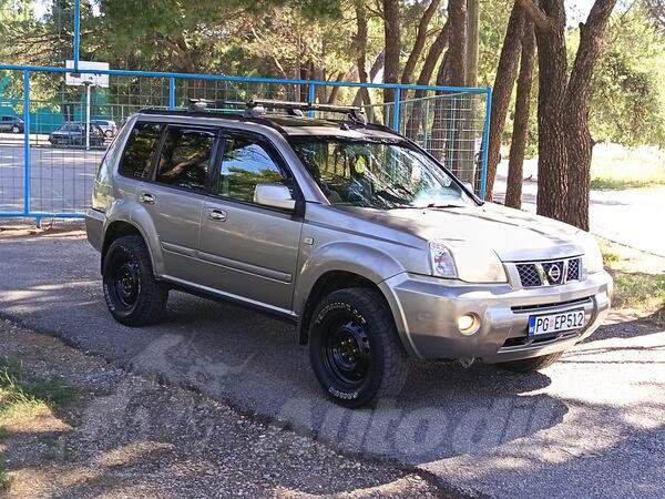 Nissan - X-Trail - 2.2CDI
