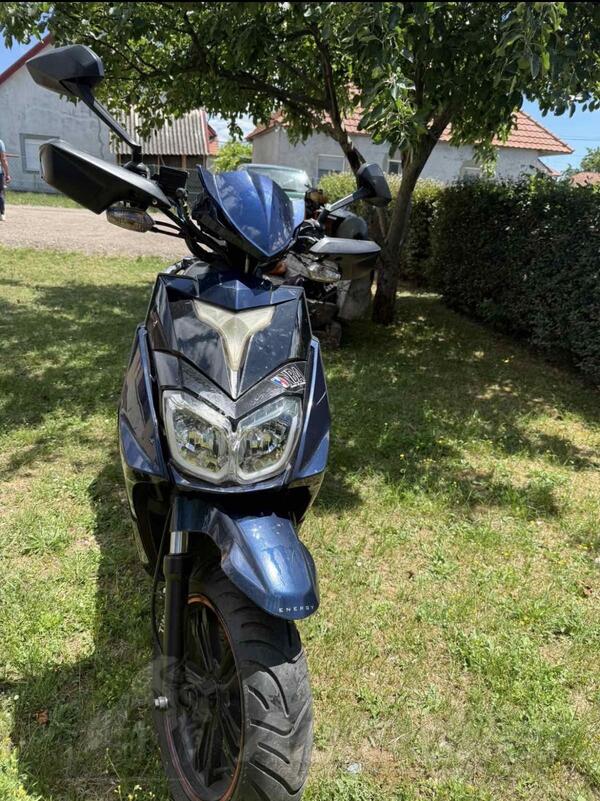 BMW - oki noi