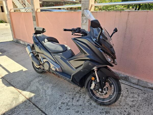 Kymco - AK 560