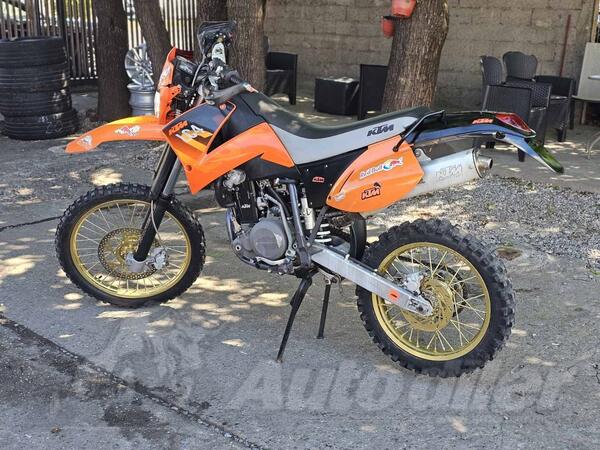 KTM - LC640
