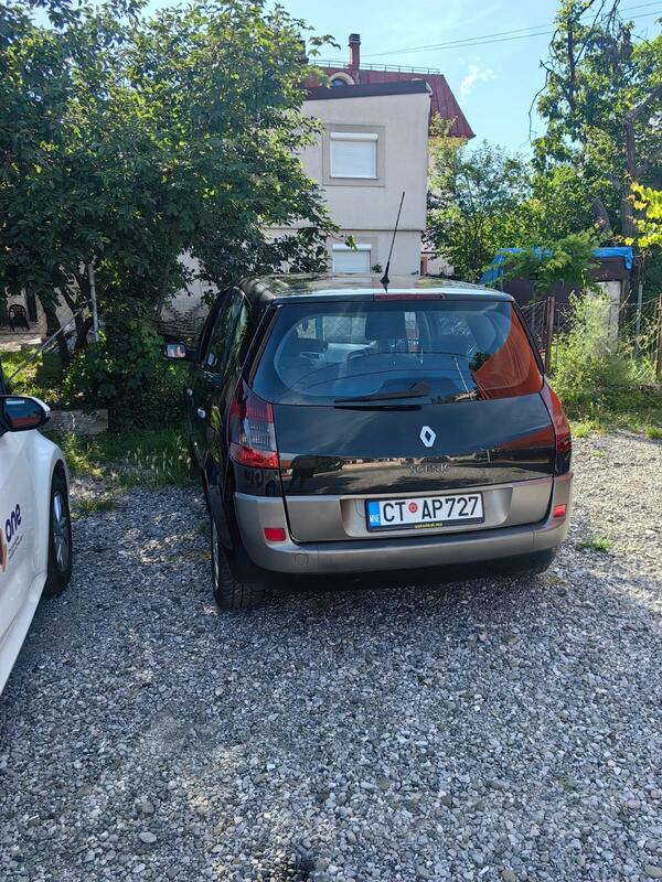 Renault - Scenic - 1.5 DCI