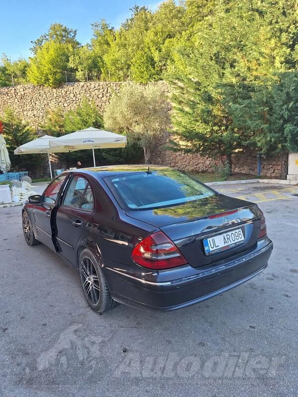 Mercedes Benz - E 280 - 3.2