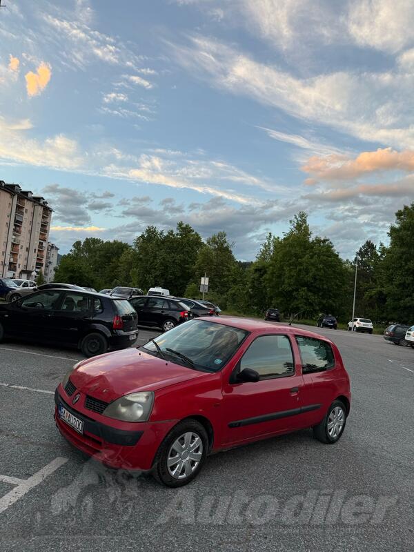 Renault - Clio - 1.2b