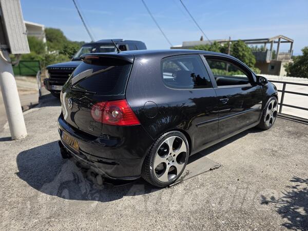 Volkswagen - Golf 5 - 1.9