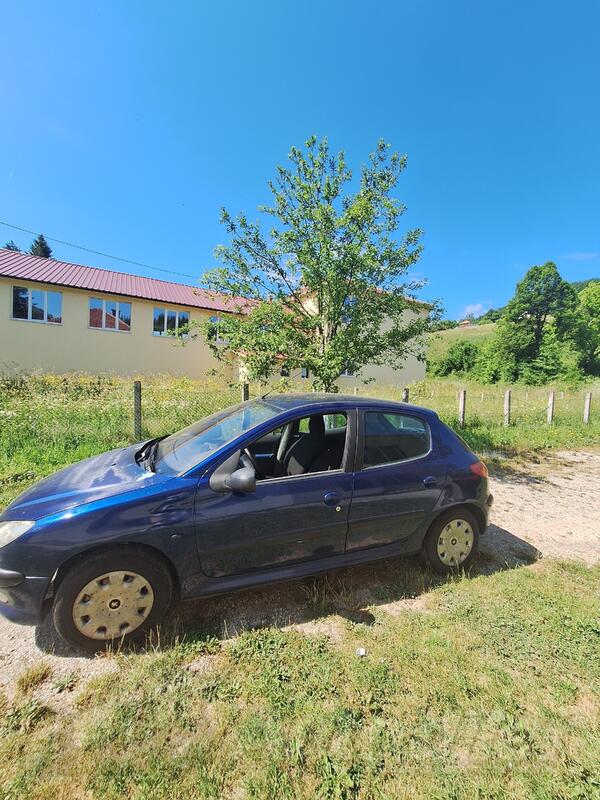 Peugeot - 206 - 1.4 hdi