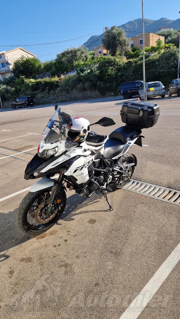 Benelli - TRK 502X