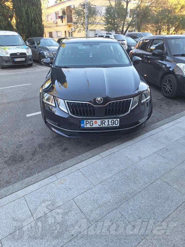 Škoda - Octavia