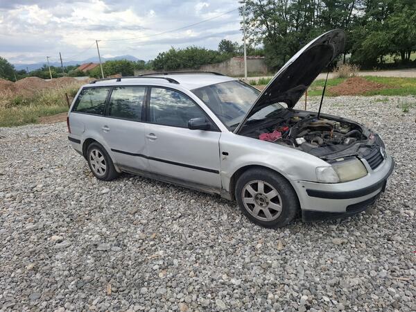 Volkswagen - Passat - 1.9