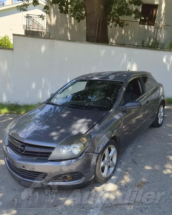 Opel - Astra -  GTC