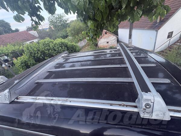 Krovni nosači, koferi, šatori i galerije