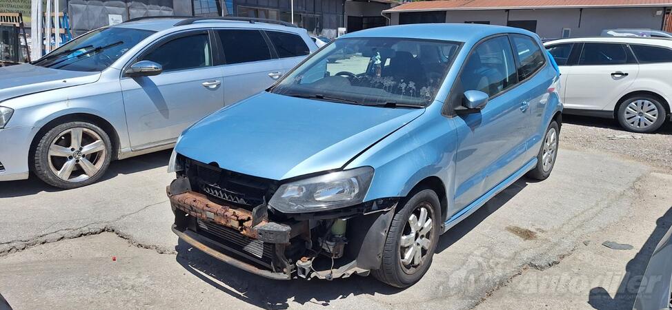 U djelovima Volkswagen - Polo