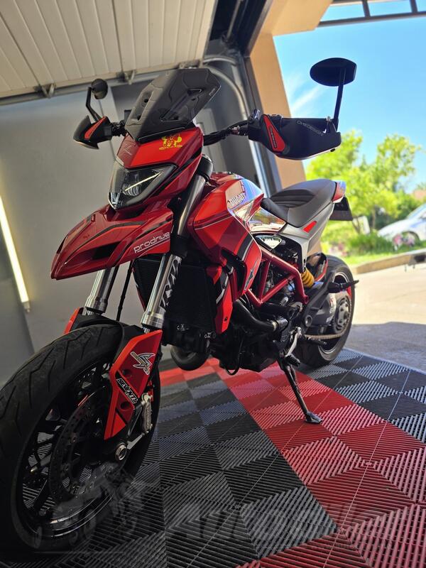 Ducati - hypermotard