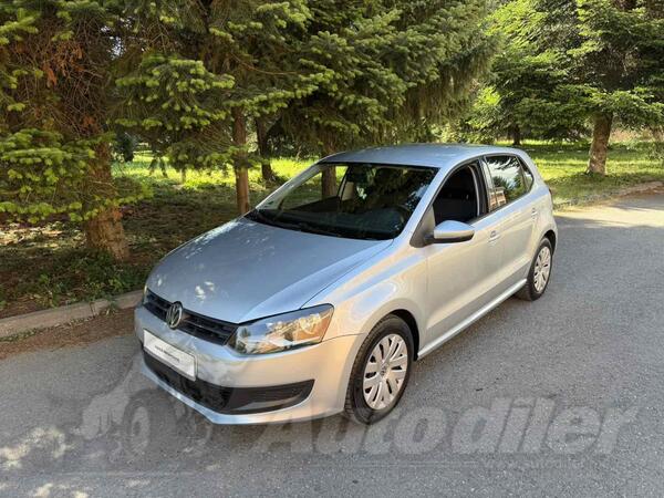 Volkswagen - Polo - 1.6 Tdi 66 KW POLO 2011