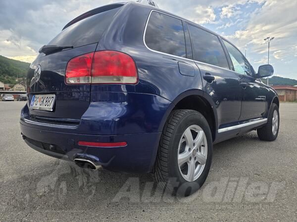 Volkswagen - Touareg - 3.0 TDI V6 4X4