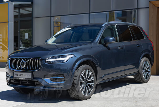Volvo - XC 90 - B5 (D) MOMENTUM PRO AWD