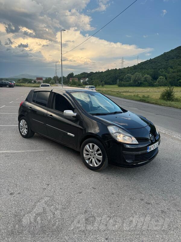 Renault - Clio - 1.5dci