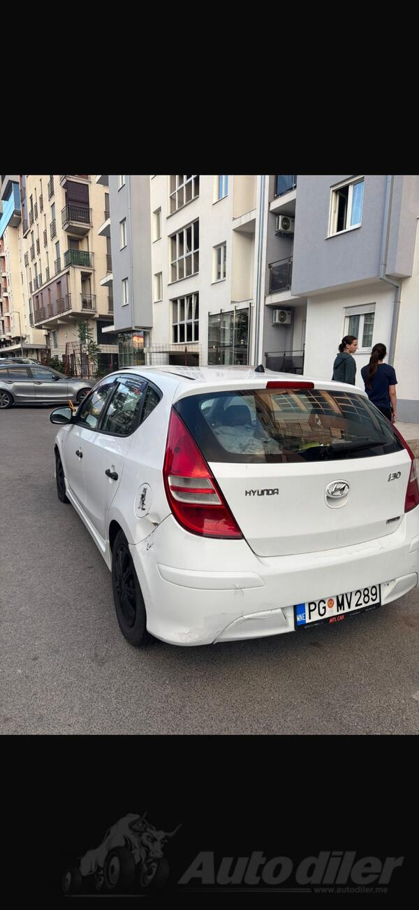 Hyundai - i30 - 1.6