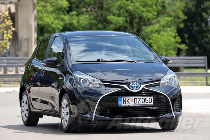 Toyota - Yaris - Hibrid Automatic