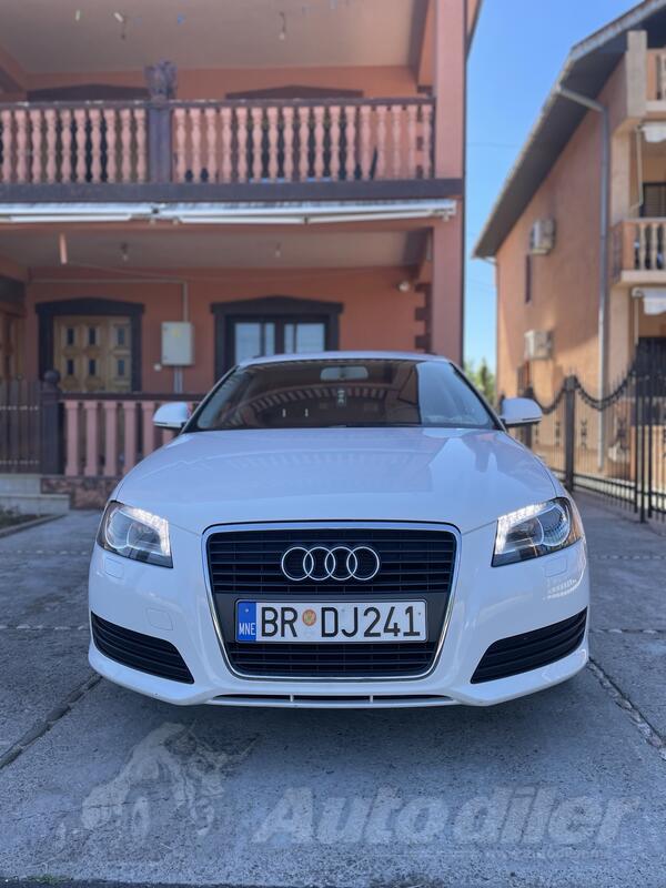 Audi - A3 - 1.9 77