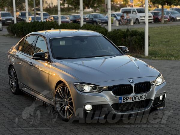 BMW - 330 - 3.0