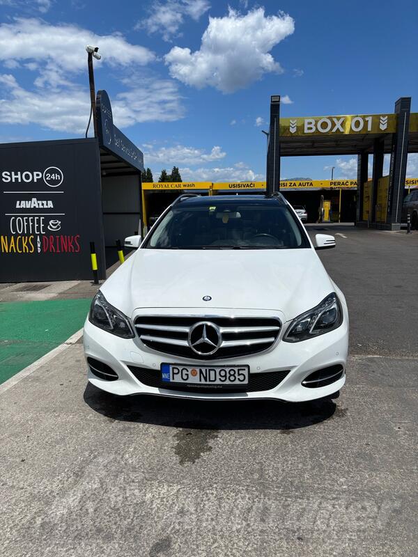 Mercedes Benz - E 300 - 2.2