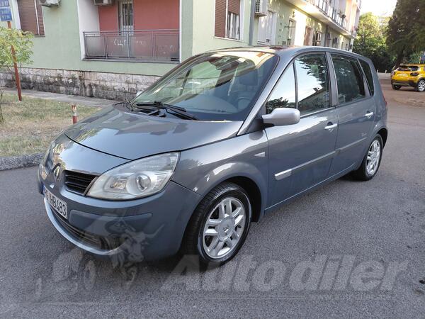 Renault - Scenic - 1.5 dci