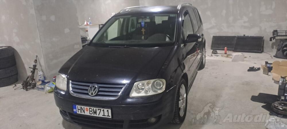 Volkswagen - Touran - 2.0tdi