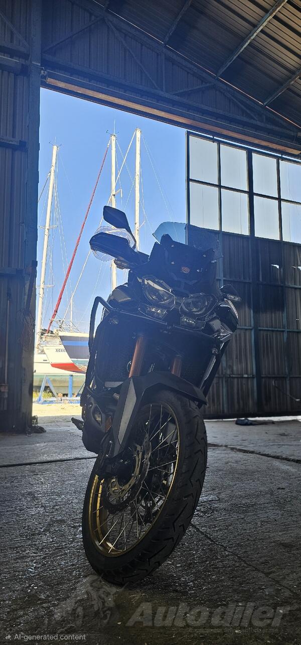 Honda - Africa Twin CRF 1100