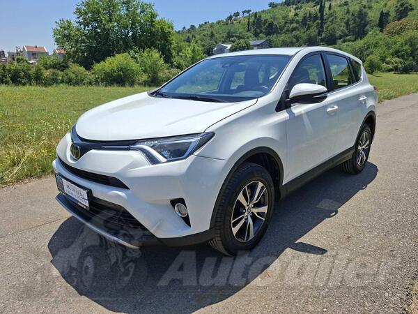 Toyota - RAV 4 - 2.0 D-4D