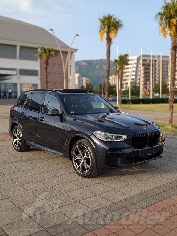 BMW - X5 - 30d, x drive, 210kw