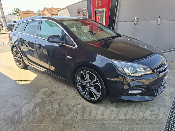Opel - Astra - 2.0 biturbo