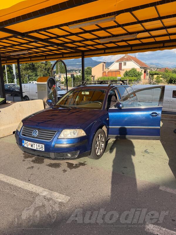 Volkswagen - Passat - 1.9 77