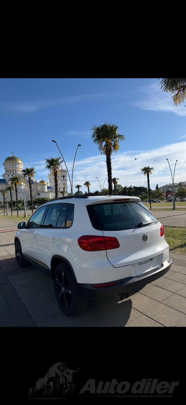 Volkswagen - Tiguan - 2.0tdi