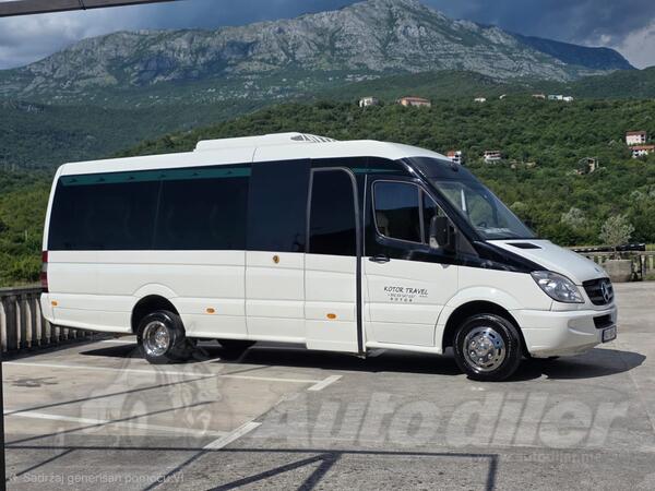Mercedes Benz - sprinter 515