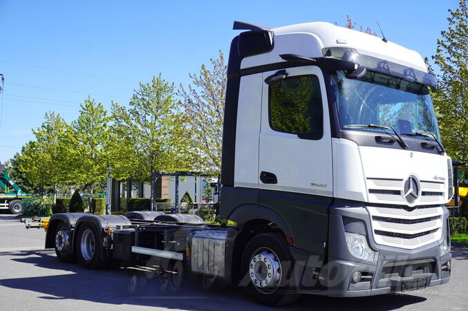 Mercedes Benz - Actros 2542 MP5 / BDF / 2021 kamion šasija / FHM-0079